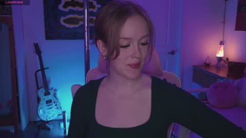 Daisy online show from 12/15/24, 02:41