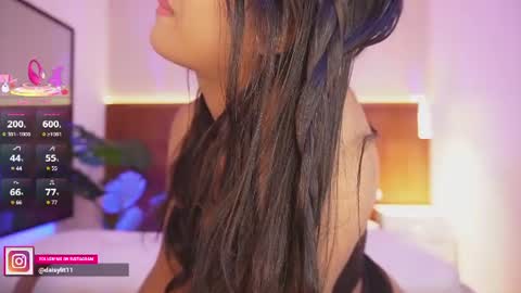 Snapshot of daisy_lit chatting on 07/17/26, 12:17 Daisy online show from 07/17/26, 12:17