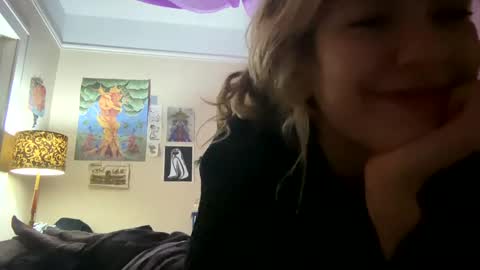 DaisyB3 online show from 12/28/24, 10:03