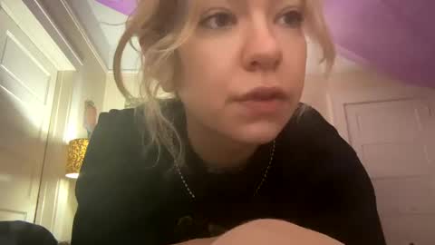 DaisyB3 online show from 12/31/24, 10:23