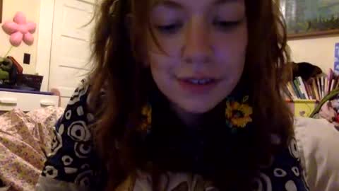 DaisyB3 online show from 09/21/25, 06:26