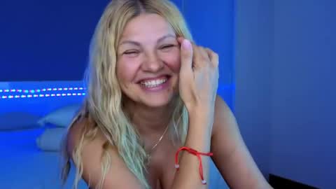 Snapshot of daisydavis_ chatting on 03/23/26, 05:17 Daisy online show from 03/23/26, 05:17