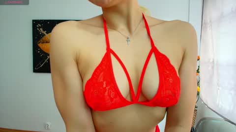 Snapshot of daisyluvsyou chatting on 02/26/26, 06:56 Daisyy online show from 02/26/26, 06:56