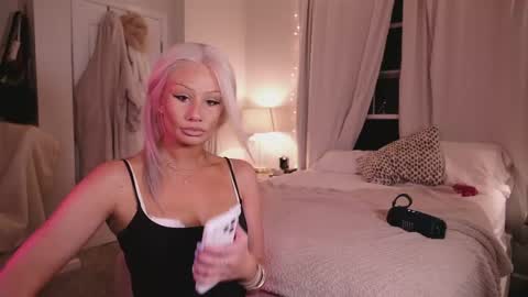 Snapshot of daisyy888 chatting on 04/12/26, 12:04 daisy online show from 04/12/26, 12:04