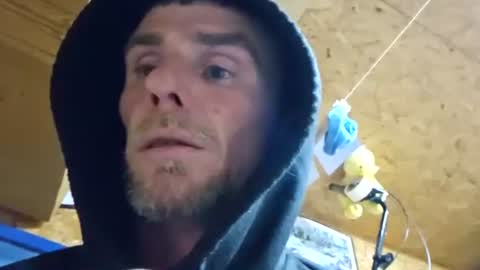 Snapshot of daiwants2fku chatting on 12/17/24, 01:38 dave online show from 12/17/24, 01:38