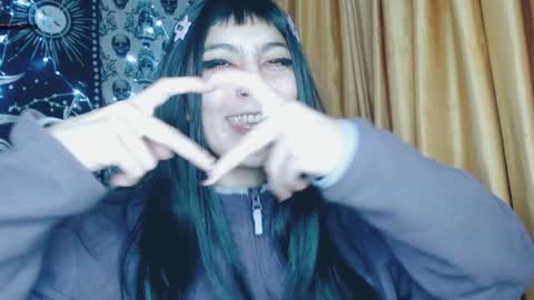    --  -- help me reach 100 hands up  online show from 01/18/25, 04:48