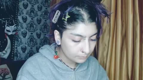    --  -- help me reach 100 hands up  online show from 02/28/25, 12:43