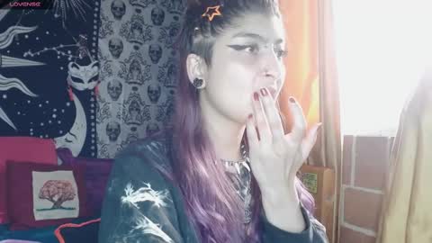    --  -- help me reach 100 hands up  online show from 03/10/25, 10:45