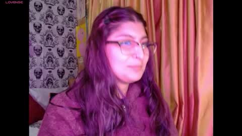    --  -- help me reach 100 hands up  online show from 12/03/25, 03:47