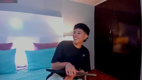 Snapshot of daki_rui chatting on 03/24/26, 01:38 Daki Rui online show from 03/24/26, 01:38