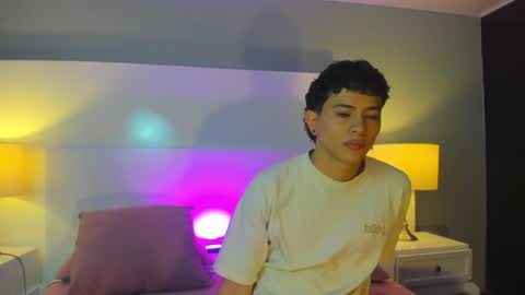 Snapshot of daki_rui chatting on 04/10/26, 03:28 Daki Rui online show from 04/10/26, 03:28