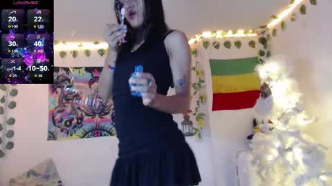 Dakko online show from 12/20/25, 12:18