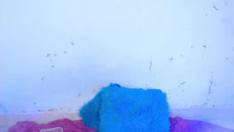 VALENTINA  online show from 09/19/25, 07:10