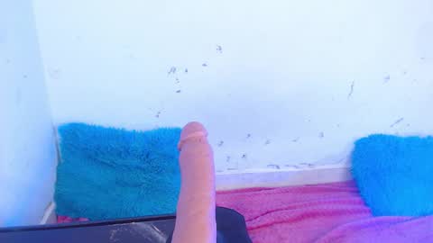 VALENTINA  online show from 09/29/25, 08:08