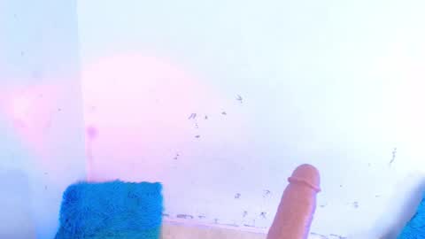 VALENTINA  online show from 10/02/25, 07:59