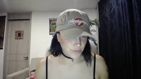 Snapshot of dakota01_ chatting on 01/14/25, 03:11 IG dakotasofiaa online show from 01/14/25, 03:11