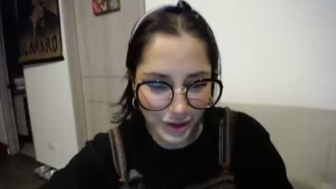 Snapshot of dakota01_ chatting on 01/24/25, 04:37 IG dakotasofiaa online show from 01/24/25, 04:37