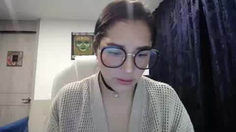 Snapshot of dakota01_ chatting on 03/01/25, 02:48 IG dakotasofiaa online show from 03/01/25, 02:48