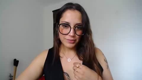 Snapshot of dakota01_ chatting on 03/02/26, 07:54 IG dakotasofiaa online show from 03/02/26, 07:54