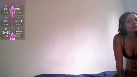 Dakota and Aron online show from 12/02/24, 05:04