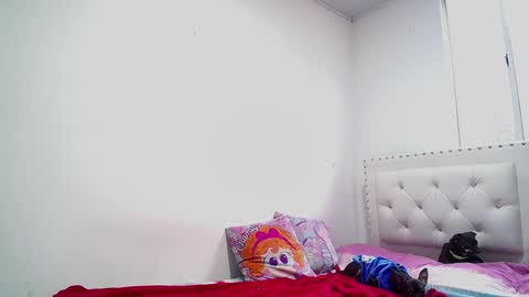 Dakota and Aron online show from 12/30/24, 07:42