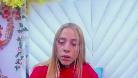 Snapshot of dakota_angell_ chatting on 02/04/26, 02:17 Dakota online show from 02/04/26, 02:17