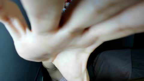 Daniela online show from 09/18/25, 04:31