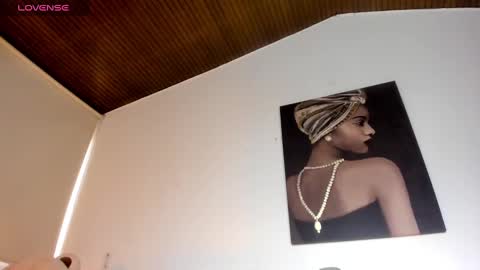 Snapshot of dakota_ds chatting on 03/05/25, 10:32 dakota_ds online show from 03/05/25, 10:32