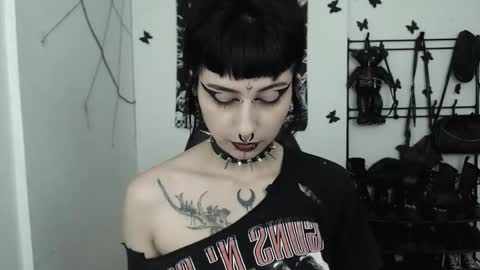 Snapshot of dakota_krall_ chatting on 10/02/25, 03:13 dakota online show from 10/02/25, 03:13