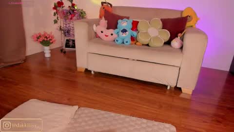 Snapshot of dakota_lovee chatting on 11/13/25, 02:21 Dakota Follow my IG dakkilove online show from 11/13/25, 02:21