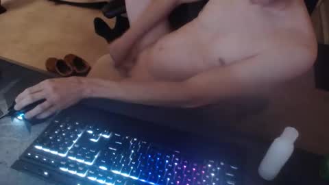 Dakota online show from 11/12/25, 01:33