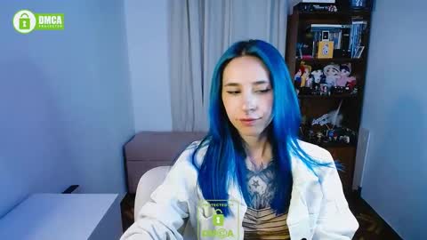 Snapshot of dakota_senju chatting on 12/18/24, 01:59 Maca online show from 12/18/24, 01:59