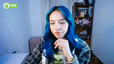 Snapshot of dakota_senju chatting on 12/19/24, 10:42 Maca online show from 12/19/24, 10:42