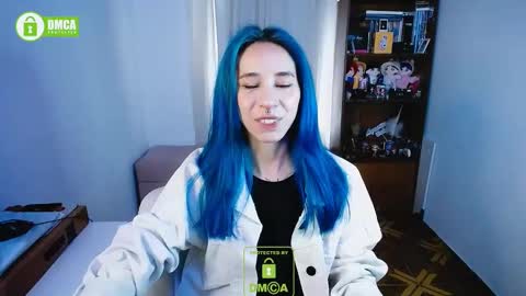 Snapshot of dakota_senju chatting on 12/20/24, 10:22 Maca online show from 12/20/24, 10:22