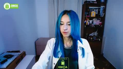 Snapshot of dakota_senju chatting on 12/21/24, 10:51 Maca online show from 12/21/24, 10:51