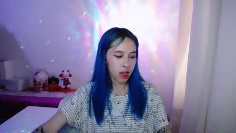 Snapshot of dakota_senju chatting on 12/15/25, 09:30 Maca online show from 12/15/25, 09:30