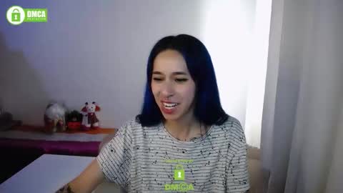 Snapshot of dakota_senju chatting on 01/05/26, 05:27 Maca online show from 01/05/26, 05:27