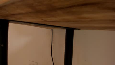 dakota_x18 online show from 11/24/25, 07:57