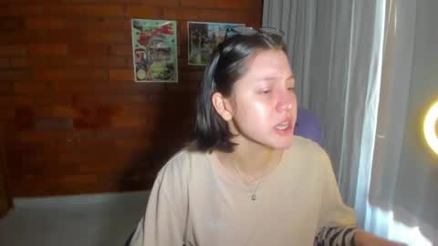 Snapshot of dakotaa_aa chatting on 01/28/25, 05:35 The girl of your dreams o online show from 01/28/25, 05:35