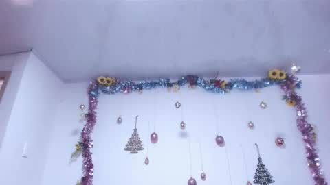 Dakotaagray online show from 12/19/25, 02:02