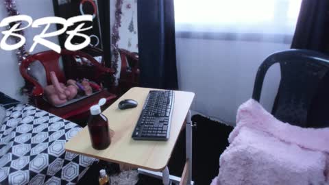 Snapshot of dakotaagray chatting on 12/20/25, 02:13 Dakotaagray online show from 12/20/25, 02:13