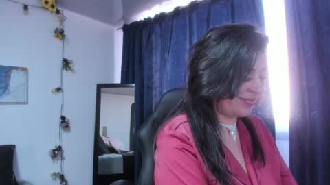 Snapshot of dakotaagray chatting on 04/27/26, 12:36 Dakotaagray online show from 04/27/26, 12:36