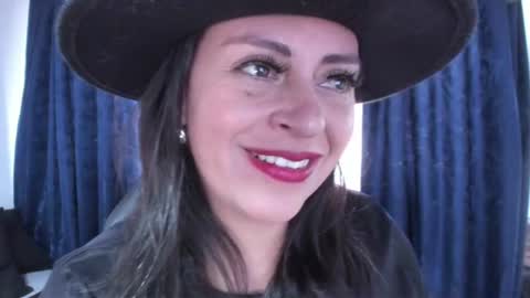 Snapshot of dakotaagray chatting on 06/19/26, 12:53 Dakotaagray online show from 06/19/26, 12:53