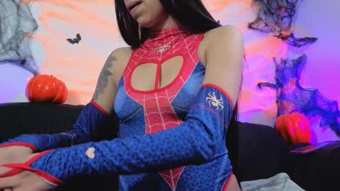 Dakota online show from 10/10/25, 11:31