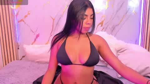 Snapshot of dakotaferreti chatting on 05/03/26, 12:00 Dakota Ferreti online show from 05/03/26, 12:00