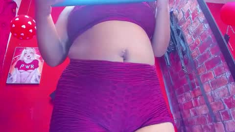 Snapshot of dakotaks chatting on 03/07/26, 05:48 Mariana online show from 03/07/26, 05:48