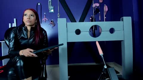  dakotha      online show from 12/14/24, 02:42