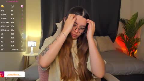 Snapshot of dakottaa__ chatting on 03/25/26, 11:44 dakottaa__ online show from 03/25/26, 11:44