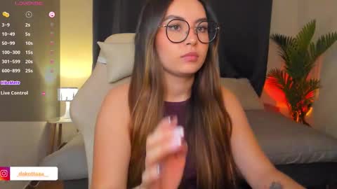 Snapshot of dakottaa__ chatting on 03/27/26, 11:37 dakottaa__ online show from 03/27/26, 11:37