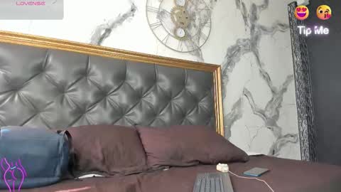 Snapshot of dalaymoore_ chatting on 02/28/26, 08:21 Dalay online show from 02/28/26, 08:21